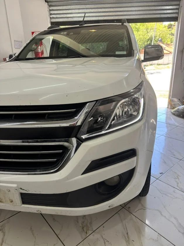 Sistema multimedia Renault intervenido en Acevedo Serviauto San Miguel